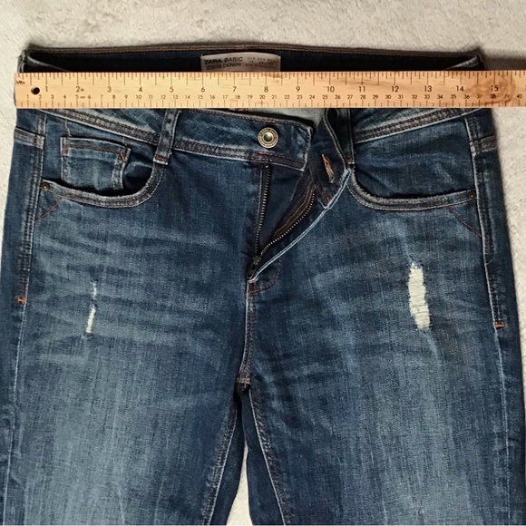 Zara Basic Z1975 Denim Skinny Lightly Distressed Raw Hem Fit Jeans EU38 US6 - Picture 10 of 16